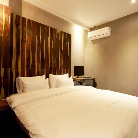 Hotel 38.5 Jinhae Changwon Exteriör bild