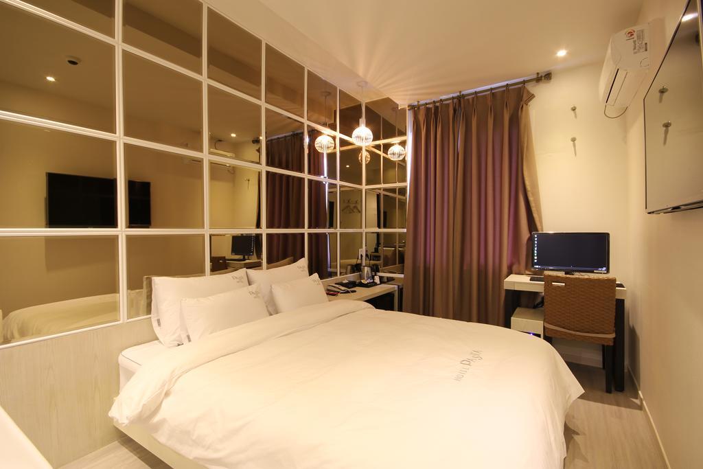 Hotel 38.5 Jinhae Changwon Exteriör bild