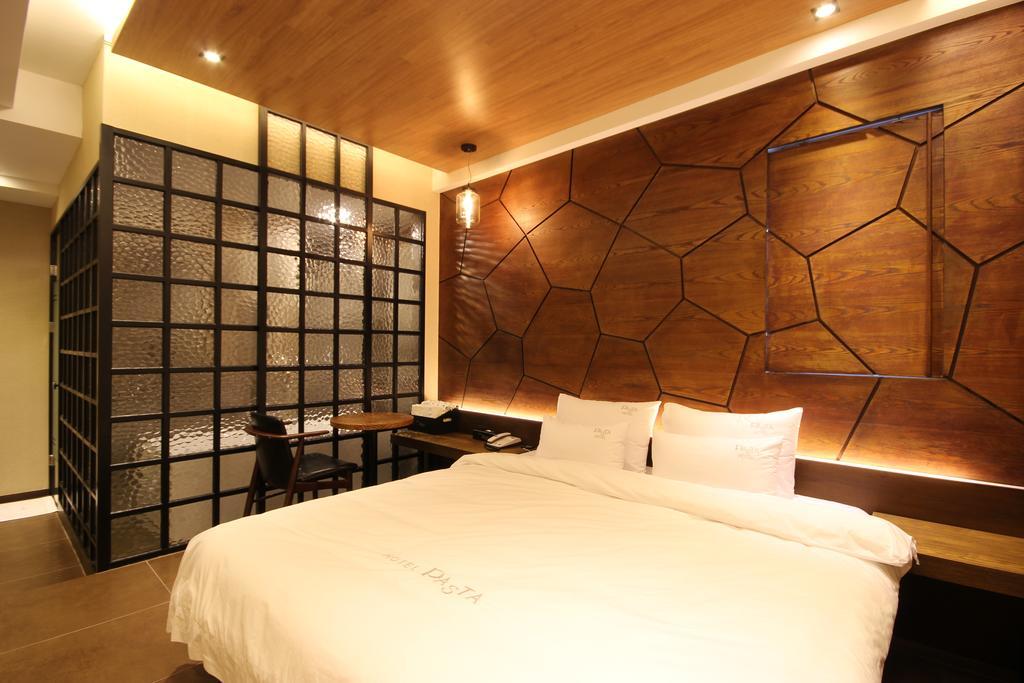 Hotel 38.5 Jinhae Changwon Exteriör bild
