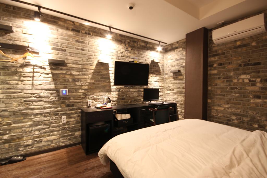 Hotel 38.5 Jinhae Changwon Exteriör bild