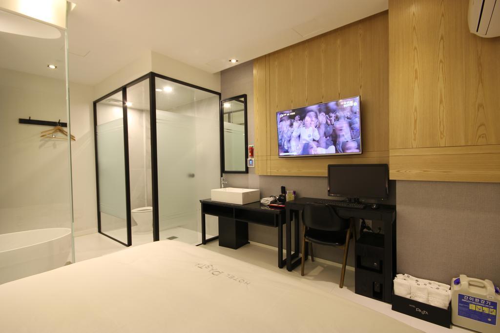Hotel 38.5 Jinhae Changwon Exteriör bild