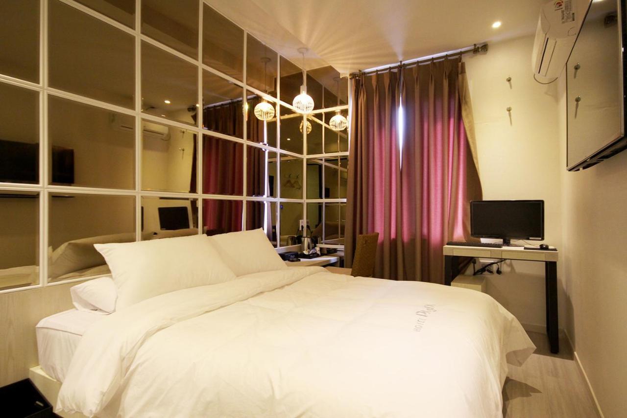 Hotel 38.5 Jinhae Changwon Exteriör bild